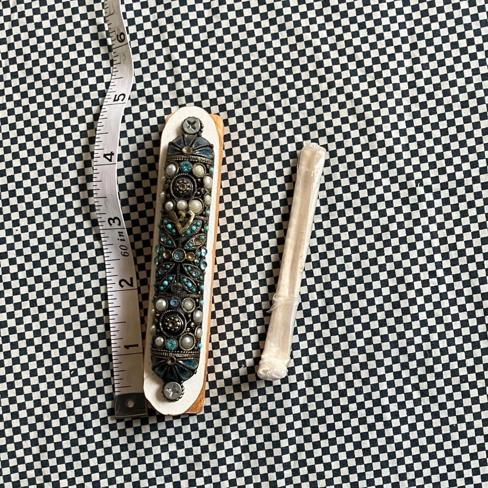 Mezuzah in Sky Blue Gold & Pearls - Picture 7 of 7